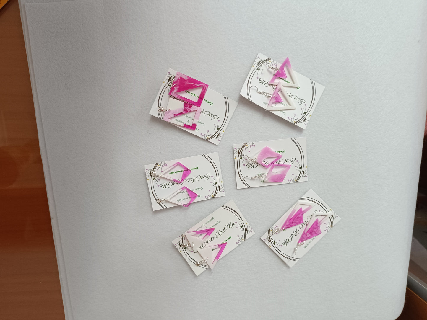 Pendientes de resina