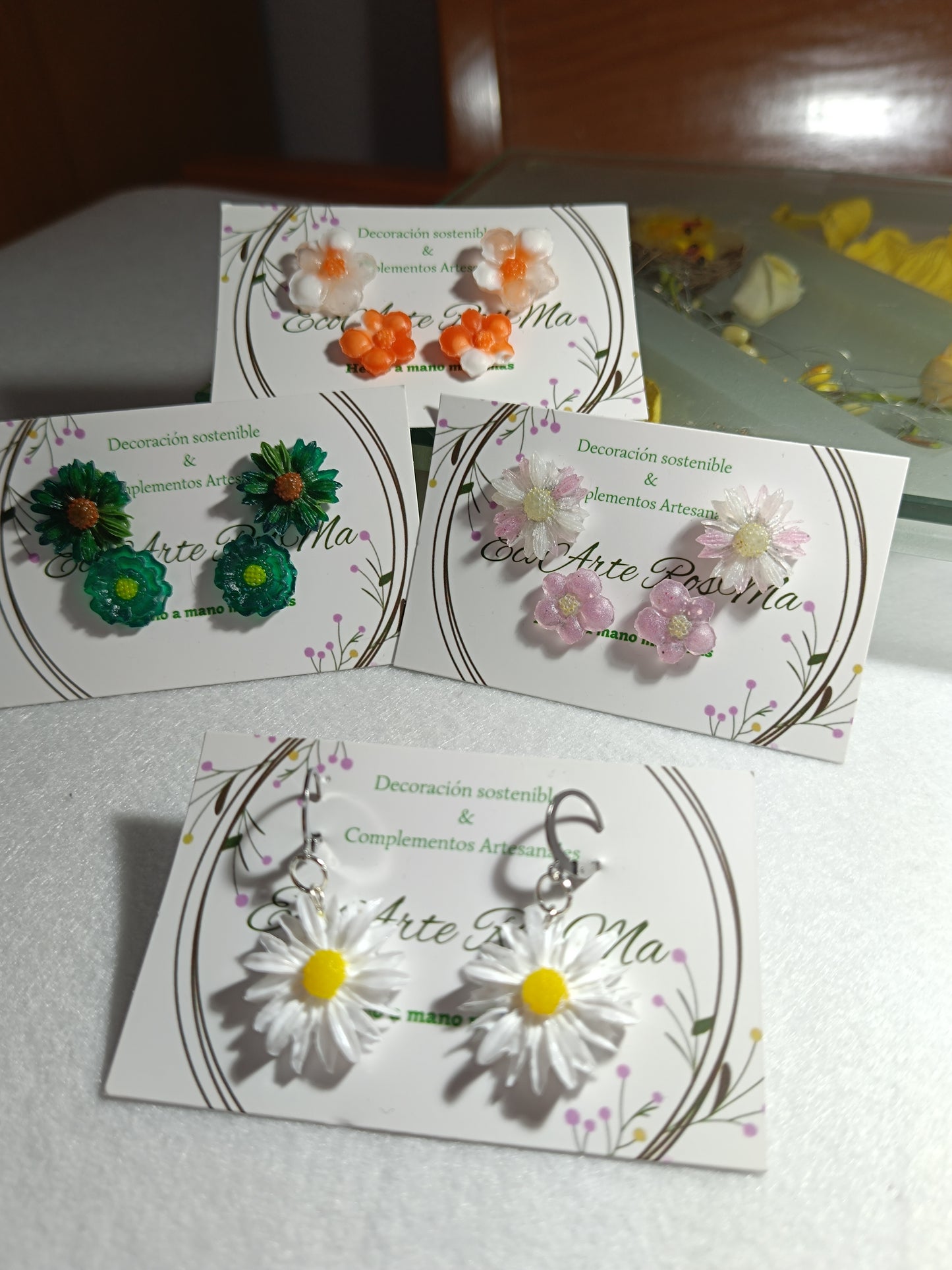 Pendientes de resina
