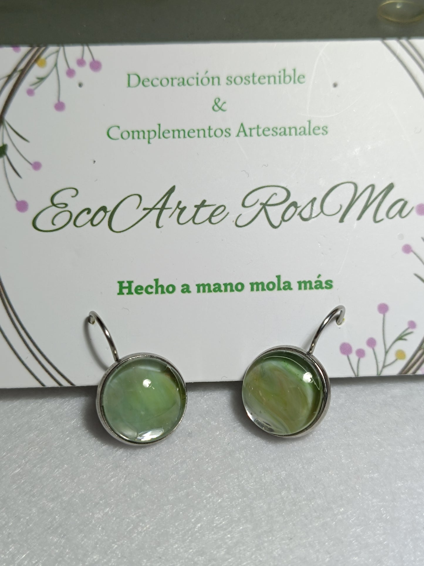 Pendientes de resina