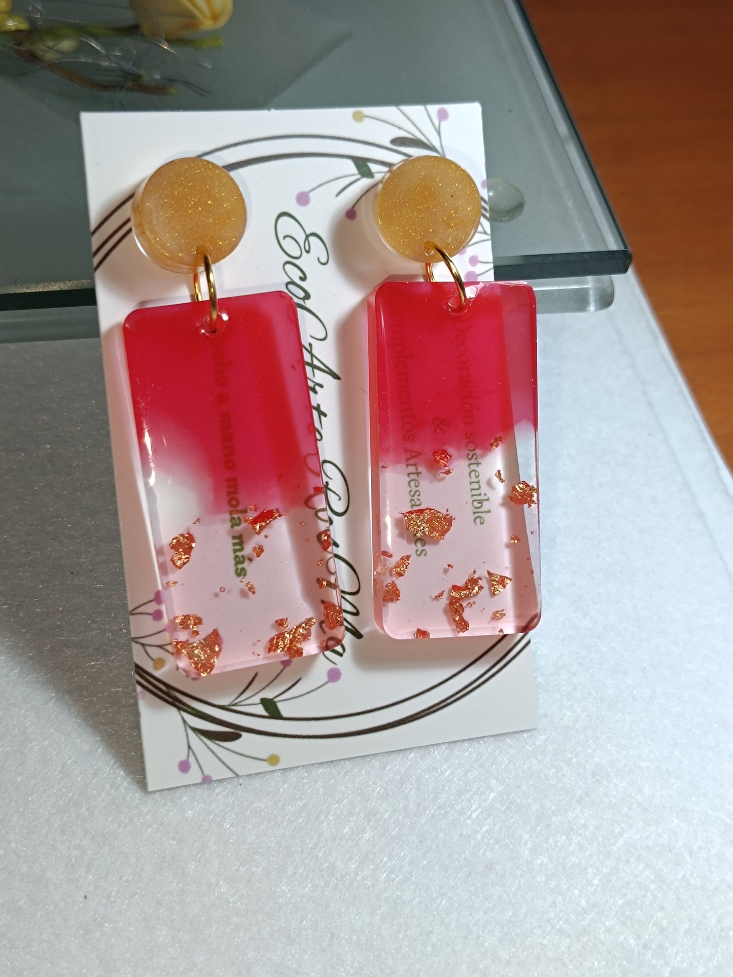 Pendientes de resina