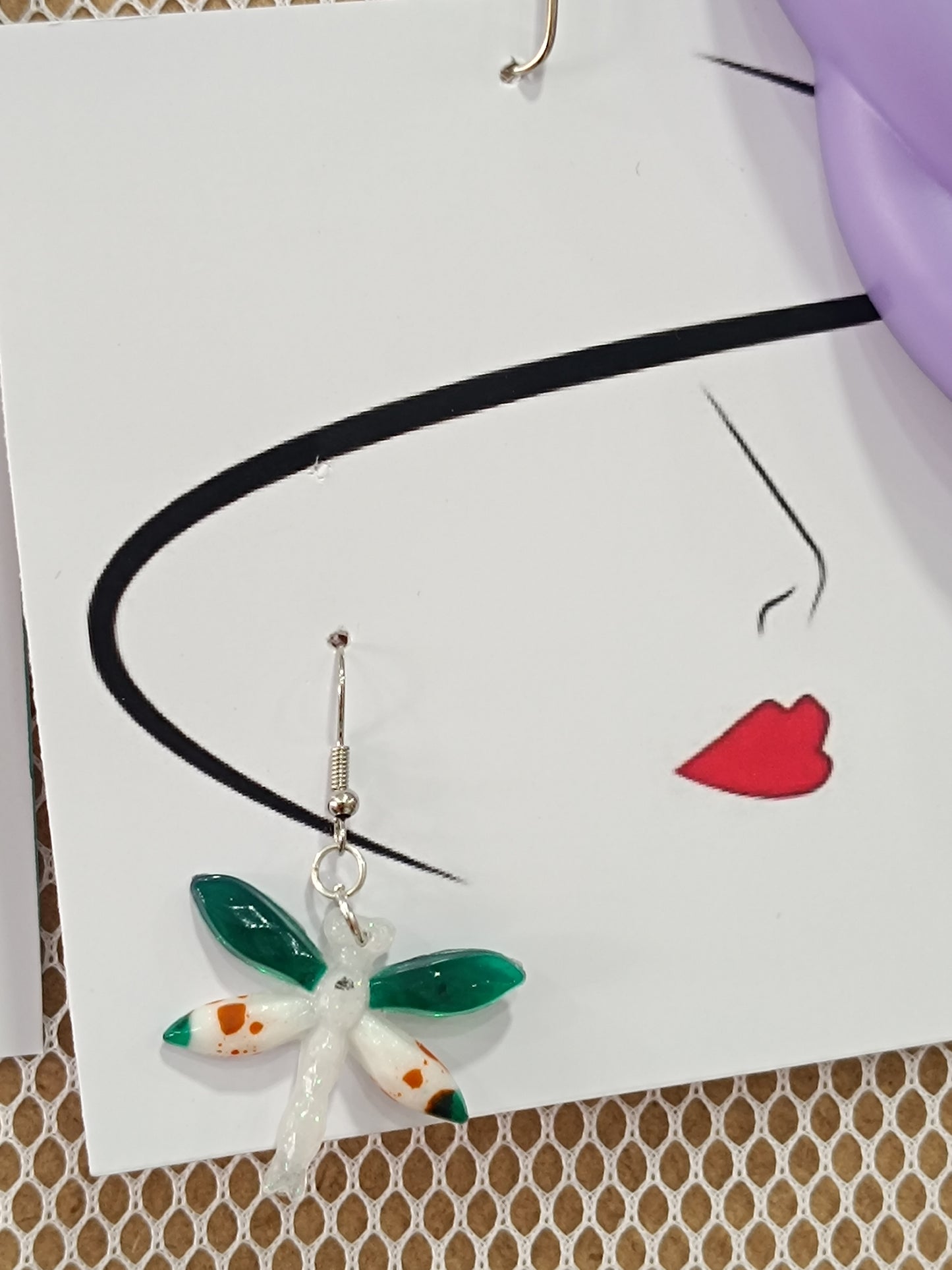 Pendientes de resina