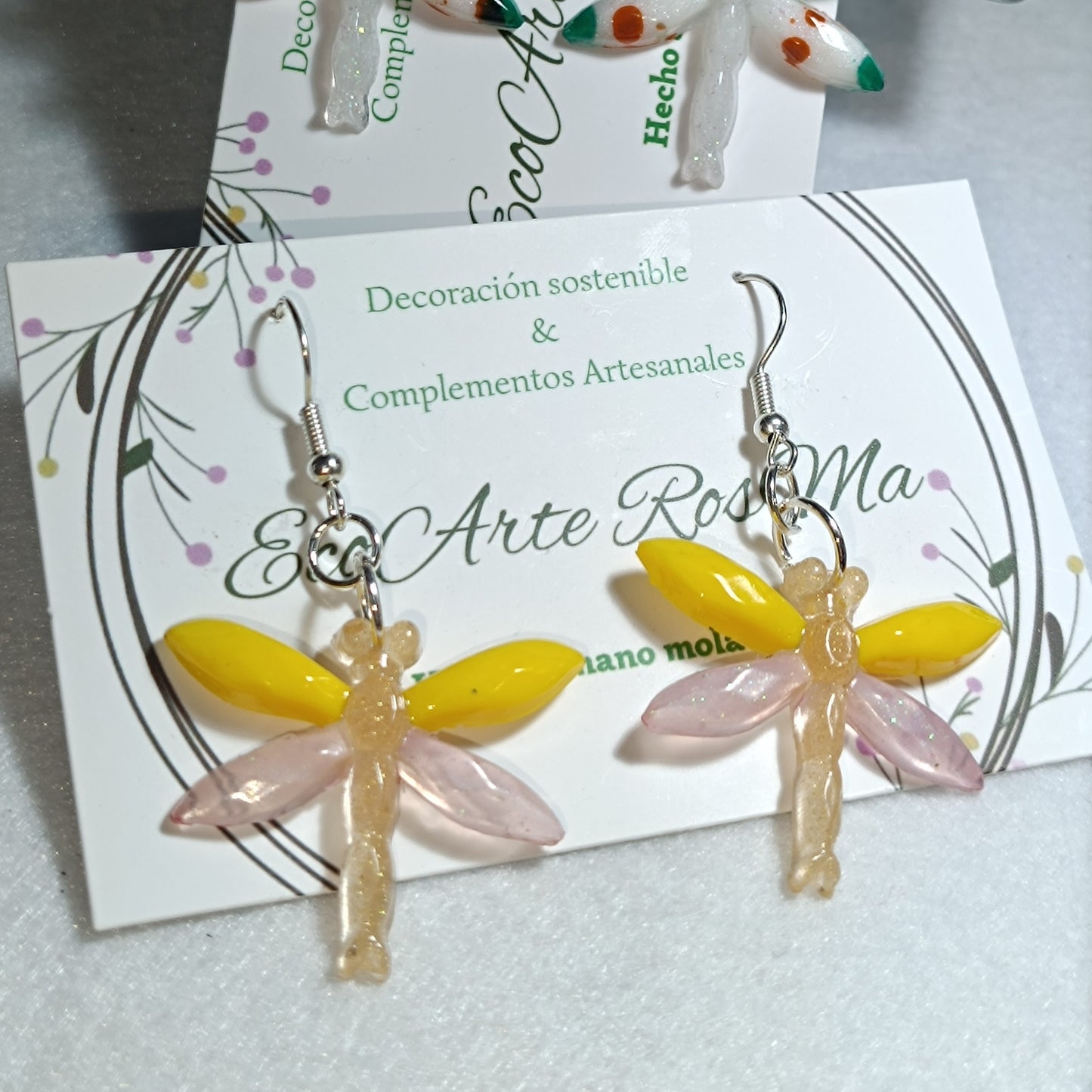 Pendientes de resina
