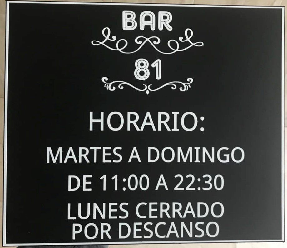 Cartel Horario Personalizado 3D para Empresas | Rotulación Comercial Moderna