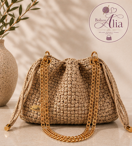 Bolso de crochet beige artesanal Alia hecho a mano en España